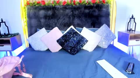 Karla Gonzaless online show from 12, 2, 2025