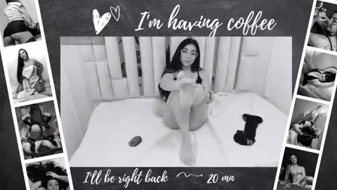 Snapshot of karla_hernandez chatting on 15, 10, 2025 Karla online show from 15, 10, 2025