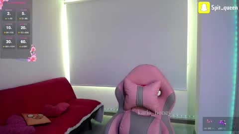 Snapshot of karla_honey_ chatting on 17, 9, 2025 Karla online show from 17, 9, 2025