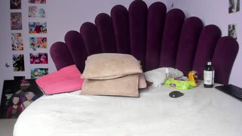 Snapshot of karla_ricochett chatting on 2, 2, 2025 karen online show from 2, 2, 2025