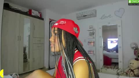 Snapshot of karla_santoro chatting on 28, 12, 2024 Karla Santoro online show from 28, 12, 2024