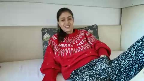Snapshot of karladreamssex chatting on 5, 3, 2025 Crystyna online show from 5, 3, 2025