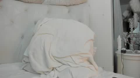 Snapshot of karlagirlfox chatting on 22, 6, 2026 KARLA A online show from 22, 6, 2026