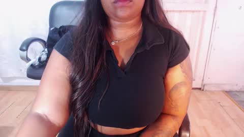 Snapshot of karlaluann chatting on 14, 9, 2025 karlaluann online show from 14, 9, 2025