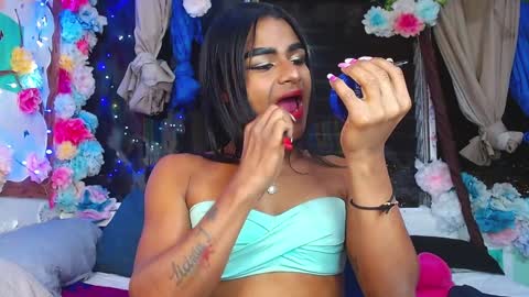 Snapshot of karly_coffe chatting on 18, 1, 2025 KARLY. online show from 18, 1, 2025