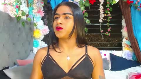 Snapshot of karly_coffe chatting on 17, 11, 2025 KARLY. online show from 17, 11, 2025