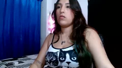 Snapshot of karly_lovex_ chatting on 25, 4, 2026 karly_lovex_ online show from 25, 4, 2026