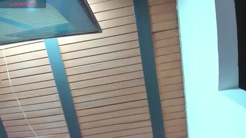 Snapshot of karly_moonn chatting on 18, 11, 2025 Karly Moonns online show from 18, 11, 2025