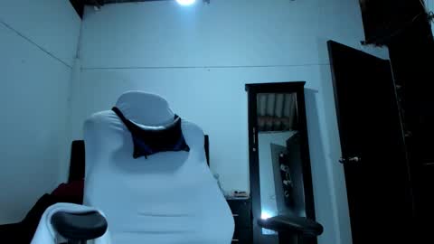 karly. online show from 26, 10, 2025