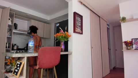 Karlye online show from 11, 1, 2025