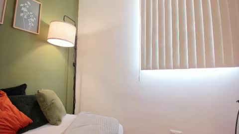 Karlye online show from 17, 10, 2025