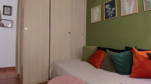 Karlye online show from 30, 10, 2025