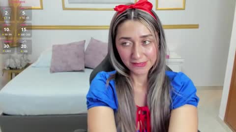 karlyy_ online show from 30, 10, 2025