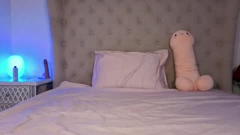 Snapshot of karmarosexx chatting on 2, 11, 2025 KarmaRosexx online show from 2, 11, 2025