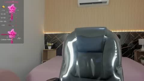 Snapshot of karol_cortes chatting on 24, 6, 2026 karol_cortes online show from 24, 6, 2026