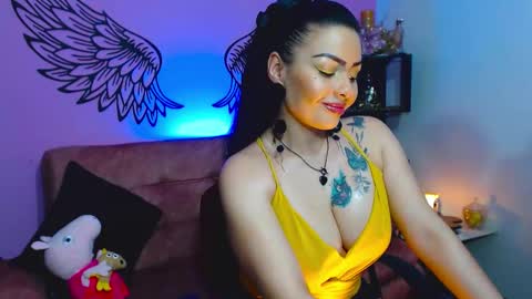 Karol Kenedy online show from 23, 11, 2025