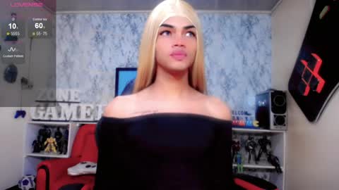 Snapshot of karol_vanessa__ chatting on 1, 6, 2026 karol Vanessa online show from 1, 6, 2026