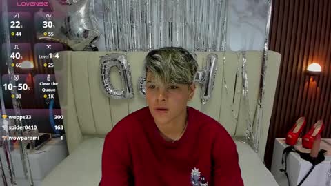 Karol and Luna online show from 8, 2, 2025