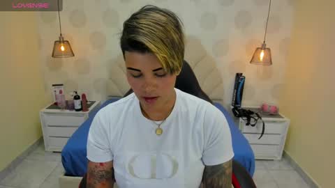 Karol and Luna online show from 12, 2, 2025