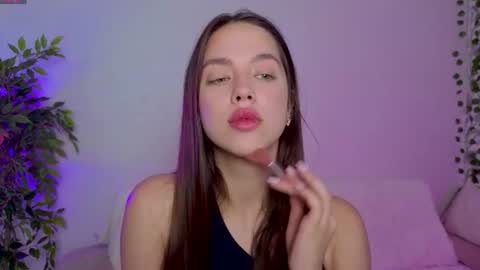 Snapshot of karoledemara chatting on 16, 6, 2026 Molly online show from 16, 6, 2026