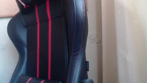 Snapshot of karolhorny96 chatting on 17, 2, 2025 Karol online show from 17, 2, 2025