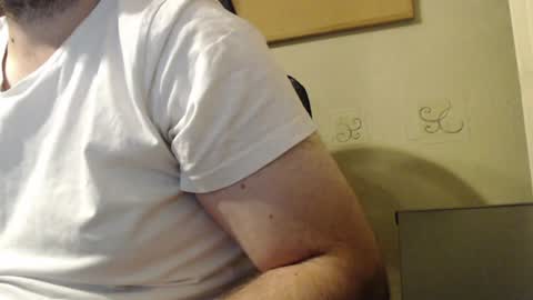 Snapshot of karolhorny96 chatting on 19, 6, 2026 Karol online show from 19, 6, 2026