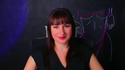 Snapshot of karolina_mia chatting on 20, 12, 2024 Caroline online show from 20, 12, 2024