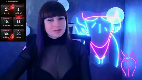 Snapshot of karolina_mia chatting on 27, 2, 2025 Caroline online show from 27, 2, 2025