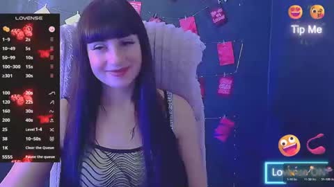 Snapshot of karolina_mia chatting on 22, 11, 2025 Caroline online show from 22, 11, 2025