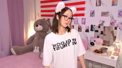 Caroline online show from 4, 6, 2026