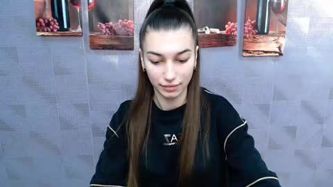 Karolina online show from 24, 1, 2025