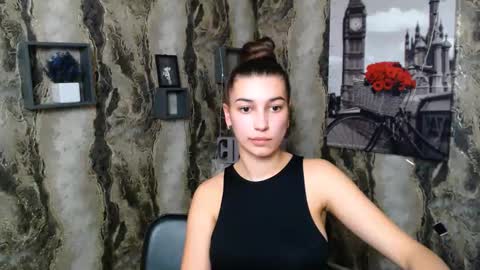 Karolina online show from 10, 2, 2025