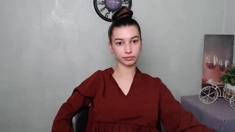 Karolina online show from 3, 3, 2025