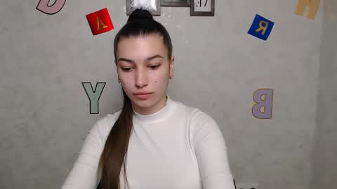 Karolina online show from 11, 3, 2025