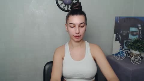 Karolina online show from 12, 3, 2025