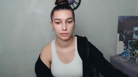 Karolina online show from 12, 3, 2025