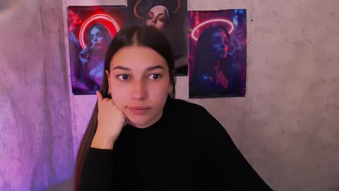 Karolina online show from 3, 10, 2025