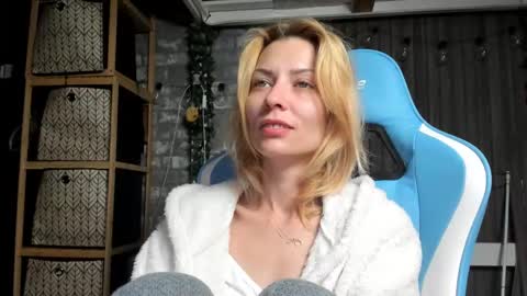 karoline121 online show from 27, 9, 2025