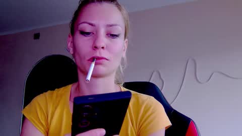 karoline121 online show from 15, 10, 2025