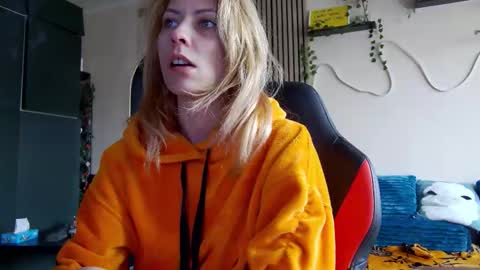 karoline121 online show from 1, 3, 2026