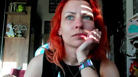 karoline121 online show from 8, 4, 2026