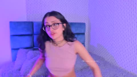 Snapshot of karoline_jones_ chatting on 10, 1, 2025 Karoline online show from 10, 1, 2025