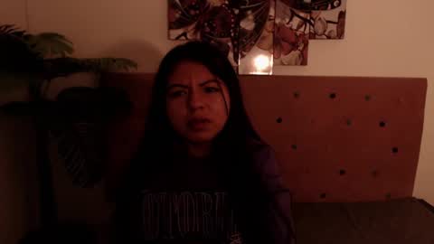 Isa online show from 4, 3, 2025