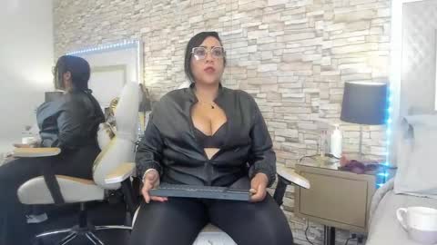 Snapshot of karolwestt chatting on 26, 9, 2025 karolwestt online show from 26, 9, 2025