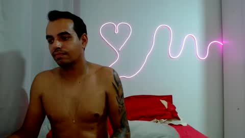 Tamires e Maicon online show from 23, 1, 2025