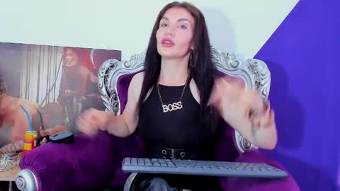 Snapshot of kasandrahayes chatting on 29, 5, 2026 Miss K. online show from 29, 5, 2026