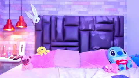 Kassandra Weked online show from 19, 2, 2025