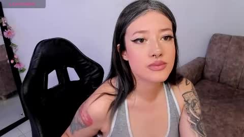 Snapshot of kat_apple chatting on 23, 5, 2026 Alicia online show from 23, 5, 2026