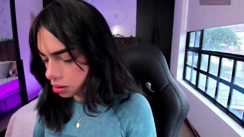 Snapshot of kat_blake chatting on 1, 12, 2025 kat_blake online show from 1, 12, 2025