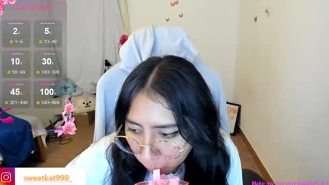 Kat       online show from 19, 2, 2025